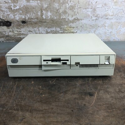 Vintage IBM Personal System/2 PS/2 Model 30 286 Computer Powers On