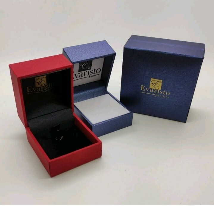 Alliance en argent plaqué or 18 carats avec moissanite et 185 points – Loratta Bijoux