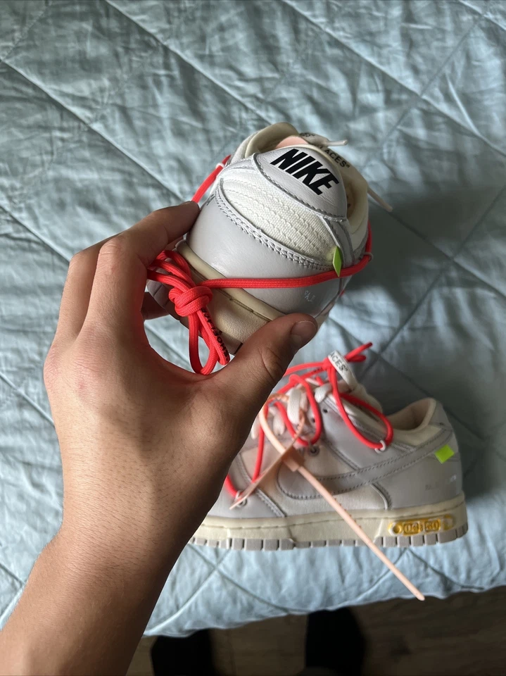 Size 8.5 - Nike Off-White x Dunk Low Lot 06 of 50 - Image 3 of 4