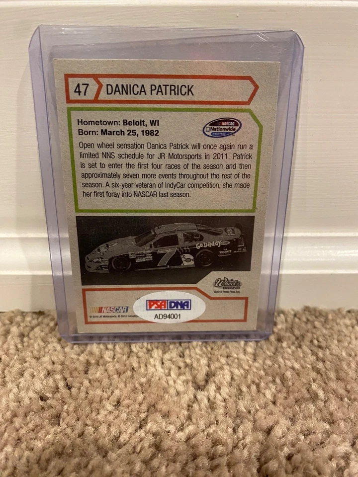 2010 WHEELS ELEMENT #47 DANICA PATRICK AUTOGRAPHED ROOKIE GODADDY CARD - Image 2 of 2