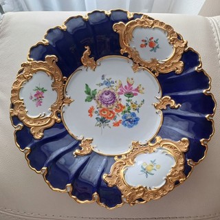 Meissen Großer Teller Prunk Zier kobaltblau Fond Blumenbukett bemalt Gold limiti