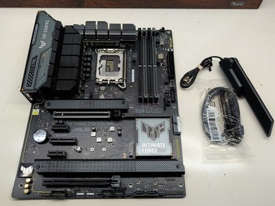 ASUS TUF GAMING Z790-PLUS WIFI 1700 Intel Z790 ATX DDR5 UNTESTED PARTS/REPAIRS