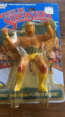 WWF HULK HOGAN フィギュア UNOPENED] HASBRO WWF Hulk Hogan with Hulkster Hug! Figure