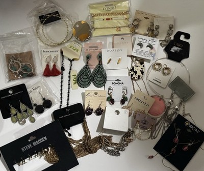 Huge Resale Lot 8lbs  Signed Fashion NWT Look