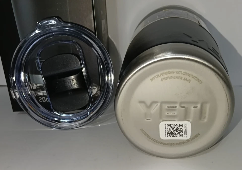 Vaso YETI Rambler con tapa deslizante magnética - 20 oz, COLOR NEGRO, Y 11 Foto 3 de 3