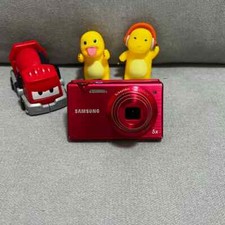 Samsung MV800 RED Flip-out Selfie 5x Zoom 16 Megapixels Touch Vlog Camera