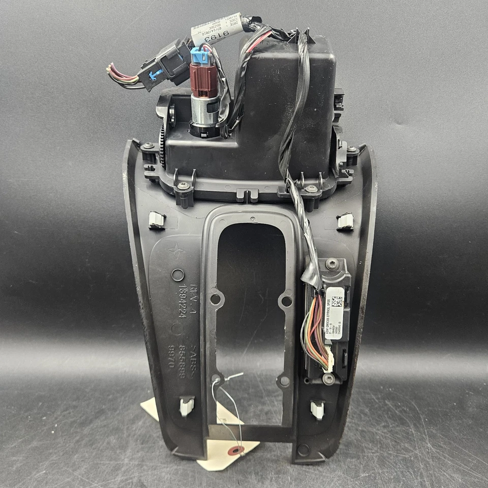 2008-2012 Chevrolet Malibu Automatic Transmission Shifter Bezel Cover Trim OEM — 第 3/4 张图片