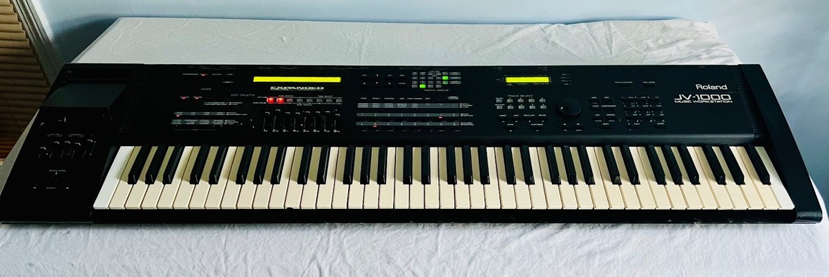 Roland Jv-1000 76key Music Workstation Midi Synthesizer in for
