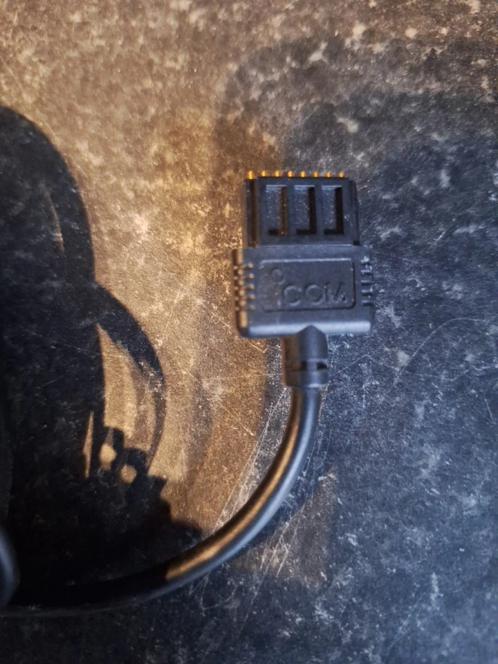 Cavo di separazione faccia off originale Icom 706 Mk1 Mk2 Mk2g. potrebbe adattarsi ad altre icom? - Immagine 2 di 4