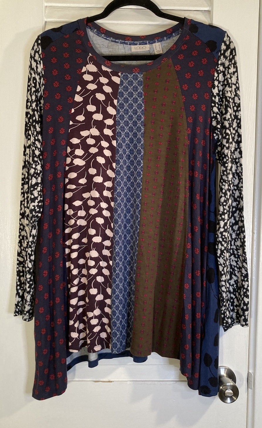 LOGO Lori Goldstein Patchwork Soft Swing Shirt Tu… - image 1