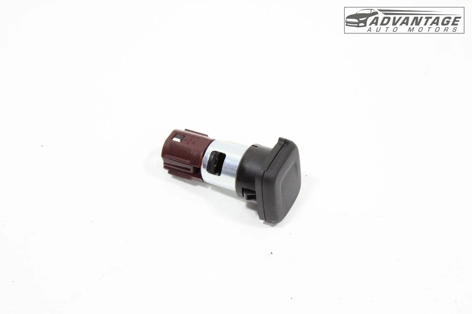 Chevrolet Blazer 2019-2025 consola central toma de corriente 25774623 OEM Foto 4 de 4