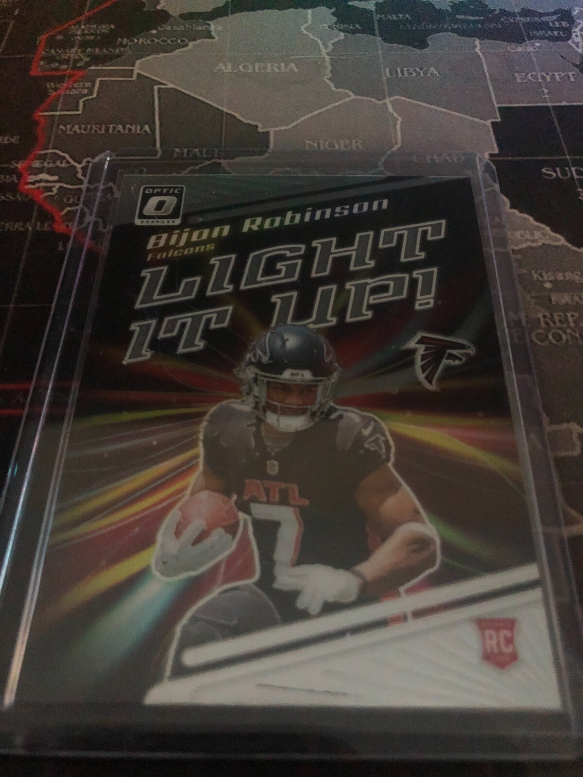 2023 OPTIC Panini - Light it up! - Bijan Robinson #LU-BR