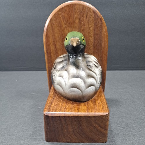 Vintage Set Of 2 Heavy Bookends Painted Bronze Ducks On Dark Wood Frame - Picture 9 of 18