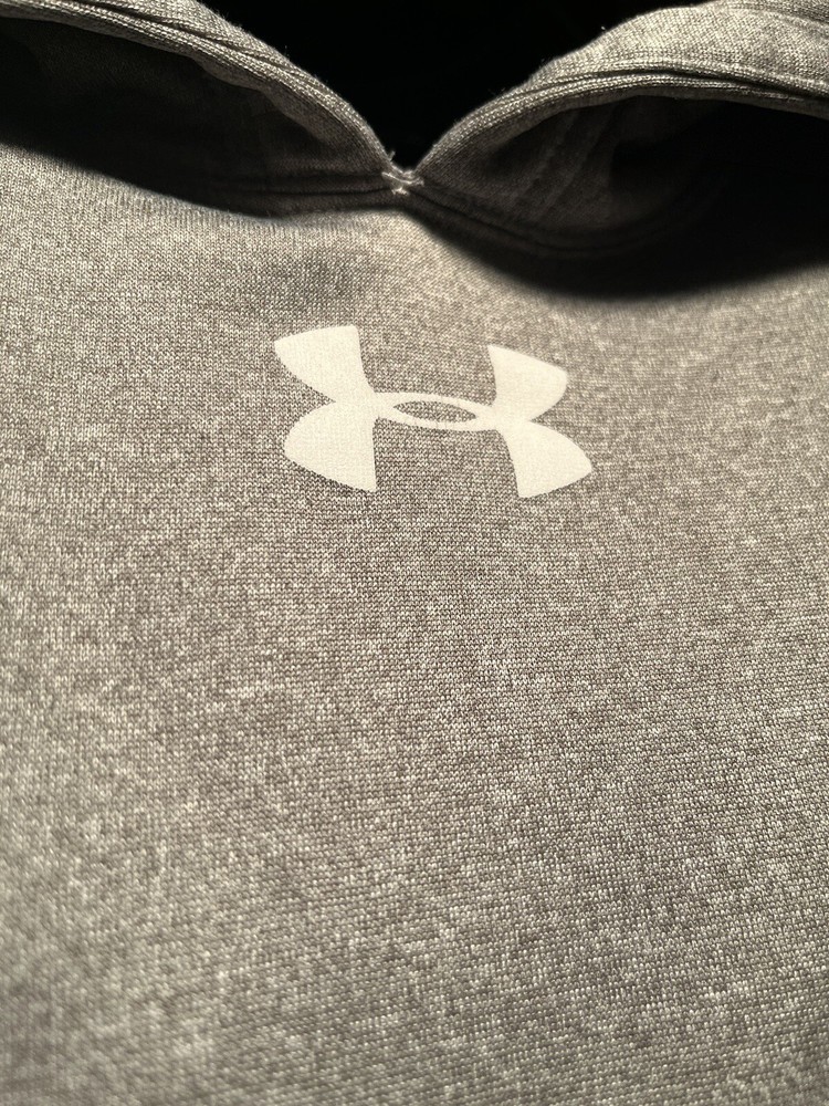 Under Armour Boys Clothing Light Gray Hoodie Dri-Fit Size