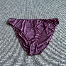 Skims Berry Stretch Satin Bikini, Size 4X NWT