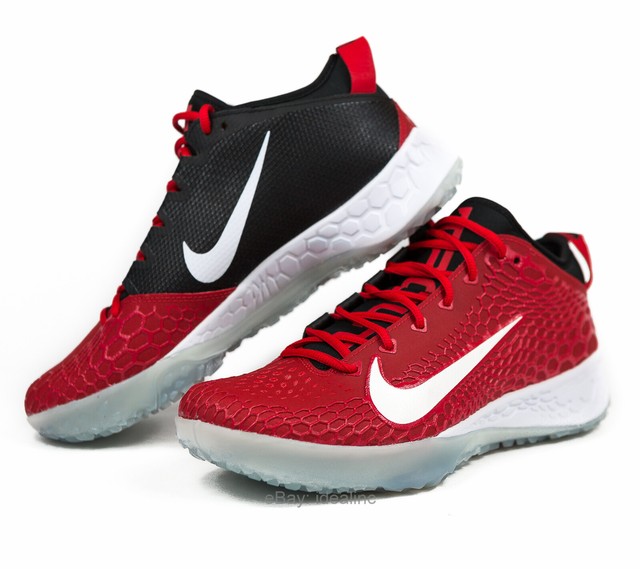 nike force zoom trout 3 turf