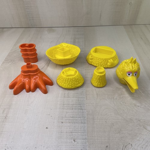 Vintage 1975 Big Bird Sesame Street 3D, 8 pc Shape Stacking Toy 10" H - Picture 2 of 4