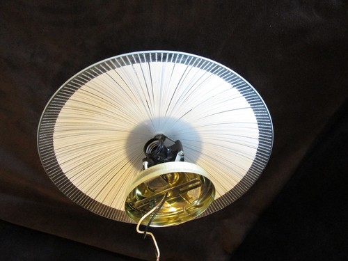 Apparecchio da soffitto vetro UFO vintage Sunburst 3 lampadine 14,50"" w 1970 USA - Foto 6 di 11