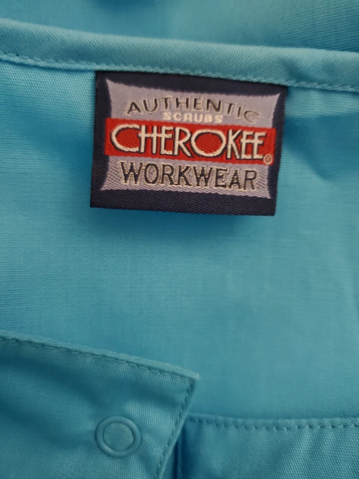 Cherokee scrub jacket Size M-Turquoise Snap Front-Chest 24"/L 29" - Image 3 of 4