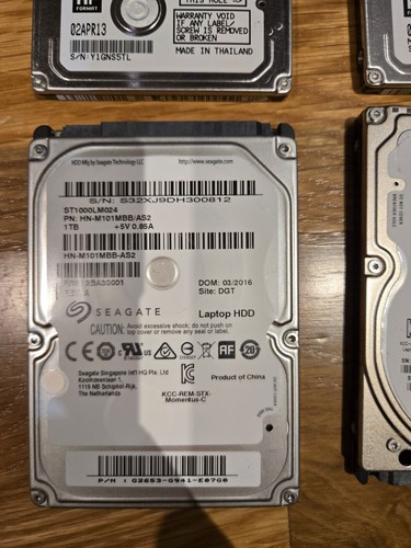 13 MIX - 6 SSD (WD BLUE, CRUCIAL, OCZ, PNY, INTEL & 7 SHDD (SEAGATE, HITACHI) - Picture 14 of 14