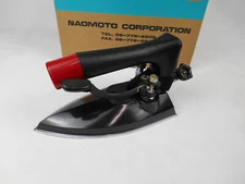 Naomoto HSP-410 Steam Iron NEW
