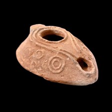 Antique Terracotta Oil Lamp - Byzantine-Umayyad - 7th Century