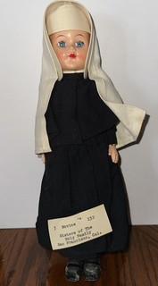 Vintage 1950's Nun Doll With Habit & Rosary Sleepy Eyes 11” Vintage