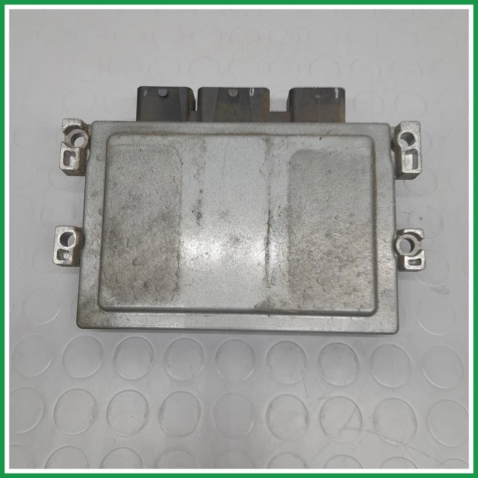 Centralina Iniezione Continental S180047003H Ford Fiesta VI 8V21-12A650-TH 2008  - Immagine 3 di 4