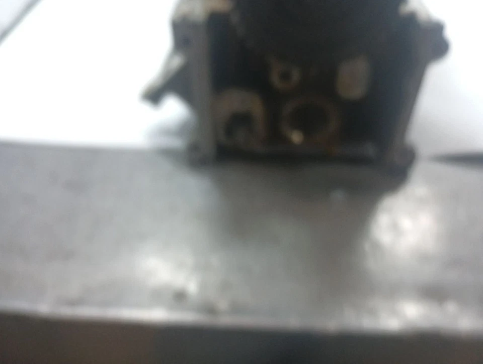 Culata izquierda conductor Ford F350 2004 6,8 L 11839242 Foto 4 de 4