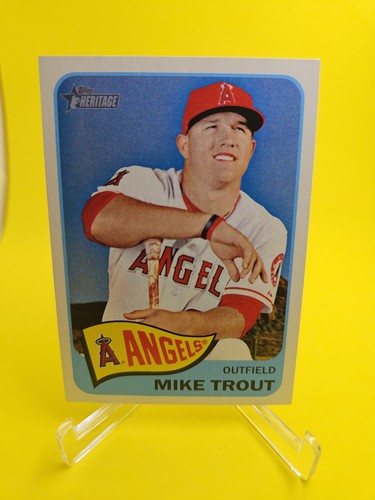 Mike Trout #250 2014 Topps Heritage card