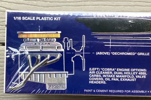 AMT 1/16 1964-1/2 FORD MUSTANG COUPE 2 IN 1 STOCK OR CUSTOM MODEL KIT 1461 F/S - Picture 6 of 17