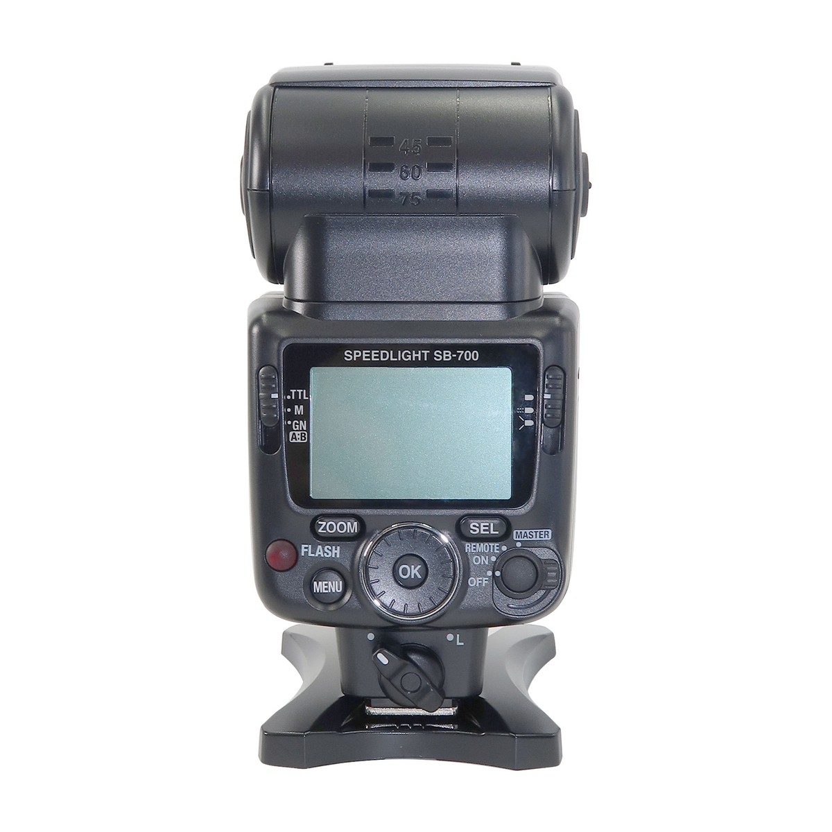 Nikon SB-700 AF Speedlight Flash for D3100 D3200 Cameras + 52mm