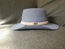 Akubra Country Hat Size 56 Worn Only A Few Times