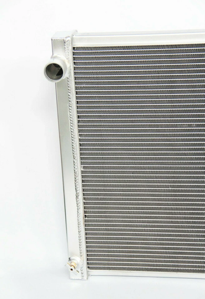 RADIADOR DE 3 FILAS PARA CHEVY GMC C/K 10/20/30 1500/2500/3500 JIMMY BLAZER 1973-1991 Foto 2 de 4