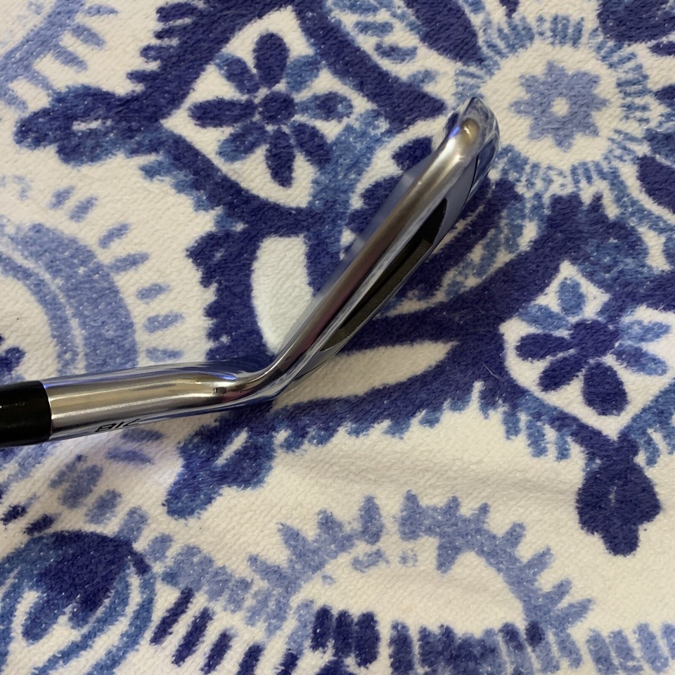 Titleist Ap3 718 Pitching Wedge With True Temper AMT Black S300 Stiff