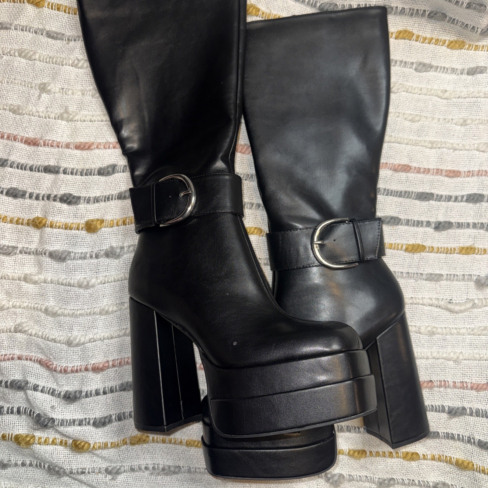 Sor Women's Zipper Chunky Platform Chunky Faux Leather Knee High Boots size 9.5