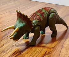 Mattel Jurassic World Dominion Roar Strikers Triceratops action figure