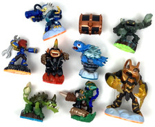 Skylanders Activision Lot Of 9 Mixed Figures