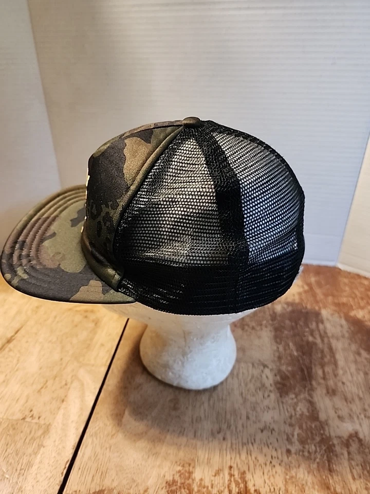 Vans Off The Wall Camo Trucker Hat Snapback Adjustable Mesh Back GUC One Size - Image 3 of 4