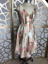 Banana Republic silk dress flattering 0 sleeveless Rts$150 Knee Length A Line