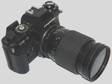 Chinon 35mm Camera w/ Polarizer Filter 62mm  Zoom Lens Z-2 