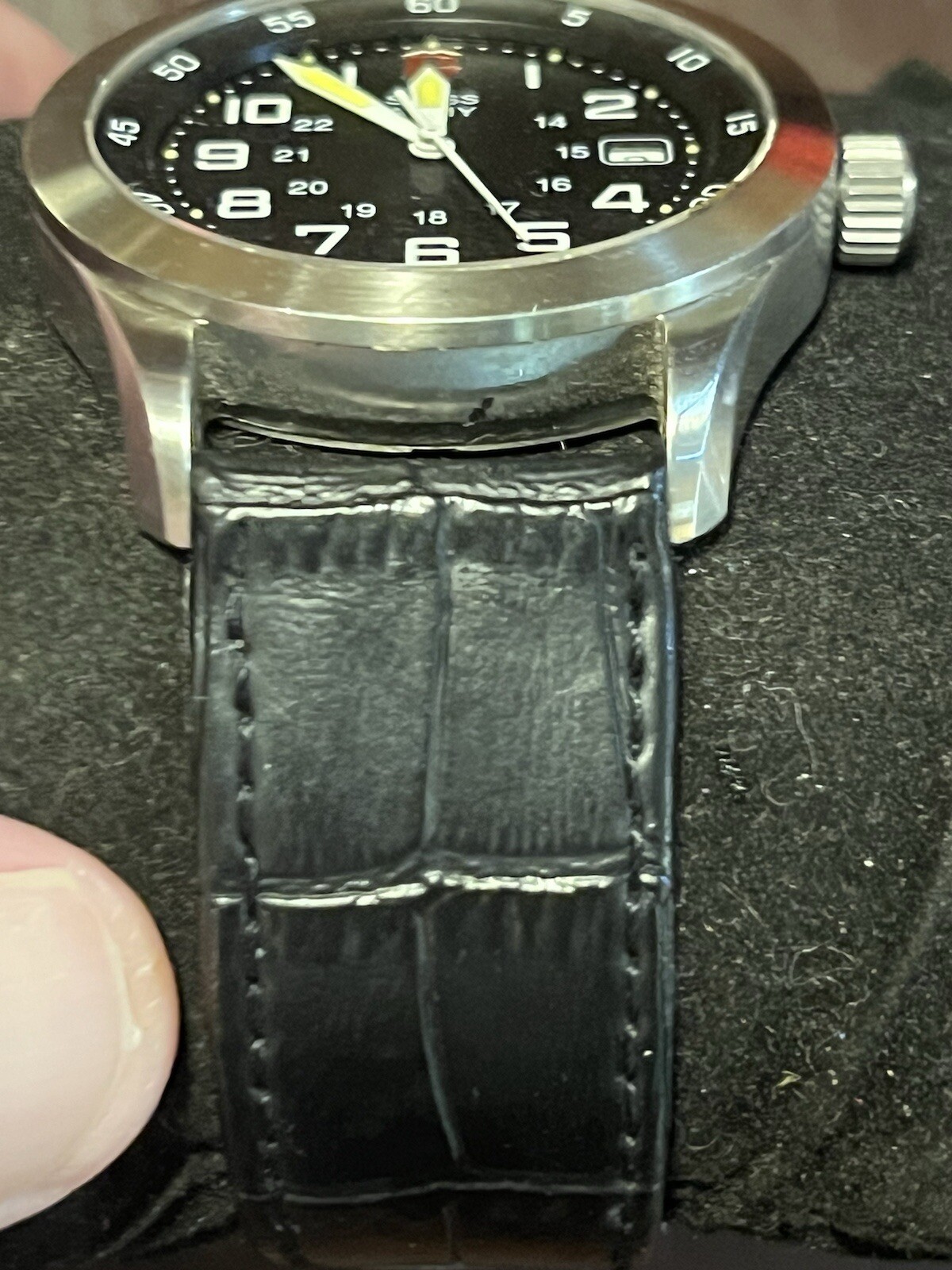 Picture 3 of 10