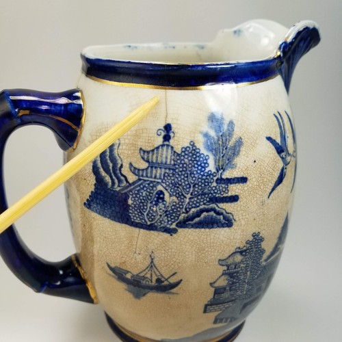 Antique Buffalo Pottery Blue Willow Pitcher Jug 1906 Gold Trim 7" Tall Crazed - Picture 15 of 15