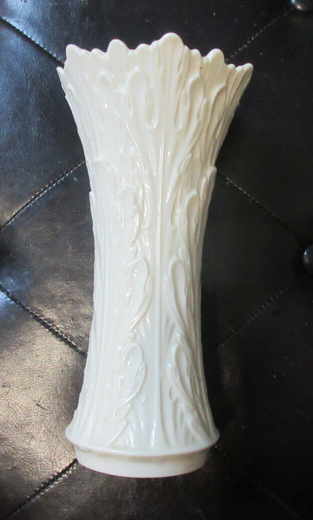 Vintage Lenox Vase Woodland Collection Ivory Made In USA Retired Flare 8.5
