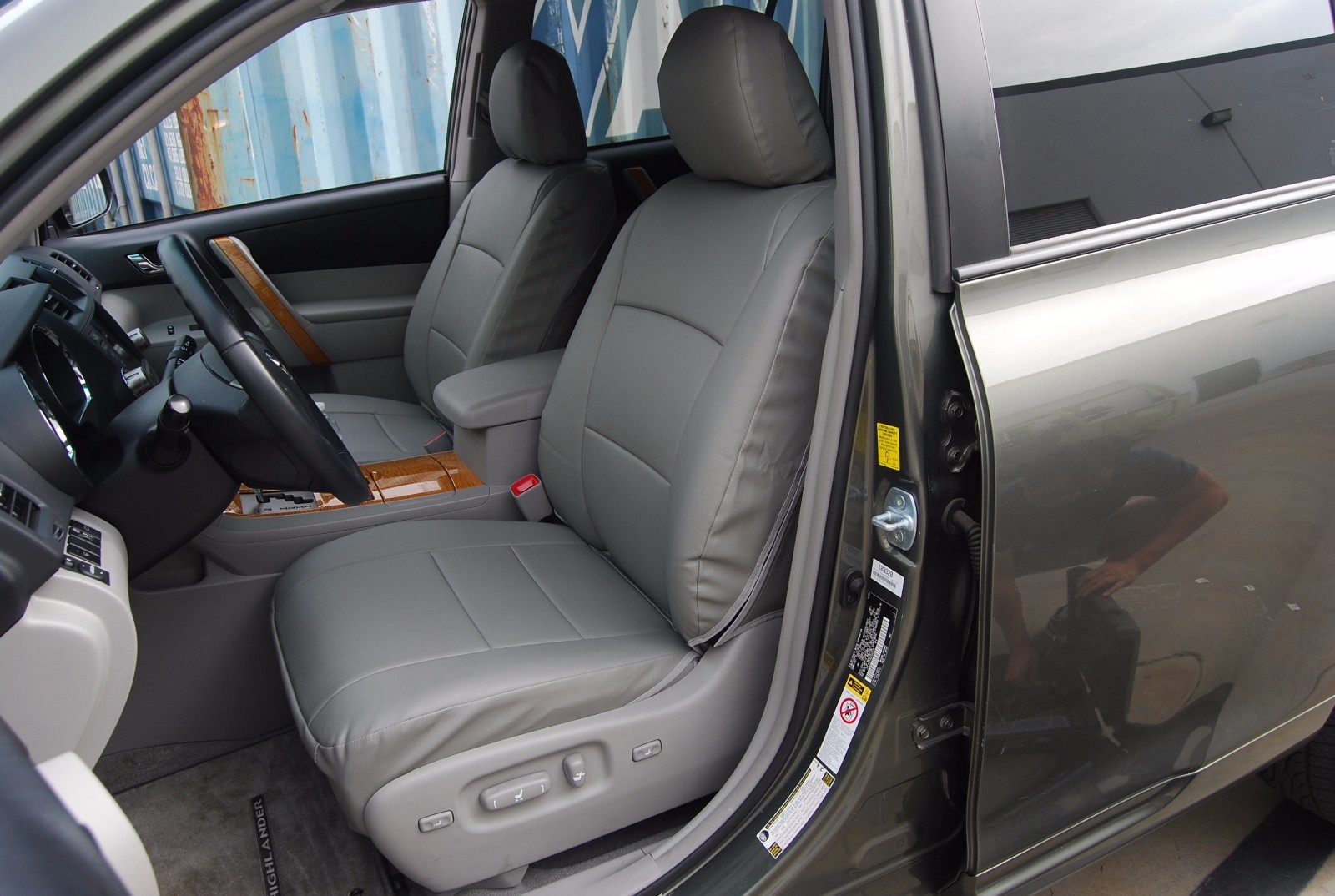 IGGEE S.LEATHER CUSTOM FIT FRONT SEAT COVERS FOR BUICK ENCLAVE 2008