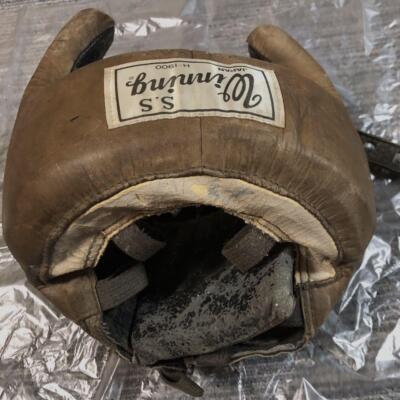 Winning Boxing Vintage Initial Old Logo Head Gear Face Guard H