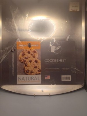 Nordic Ware Natural Aluminum Commercial Large Classic Cookie Sheet