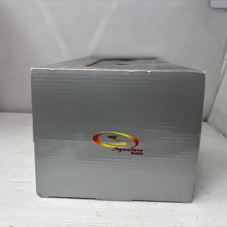 Chrysler Imperial Newport 1955 escala 1:18 modelos exclusivos nuevo en caja techo rojizo/blanco Foto 3 de 4