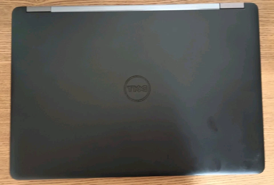 Dell Latitude E7470 14" Core i5-6300U 2.4GHz 8GB RAM NO HDD - Image 3 of 4