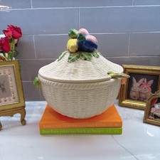 Vintage Fitz Floyd Kitchen Harvest Garden Basket 4.25 QT Soup Tureen Ladle 1989